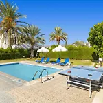 Villa Nerine By